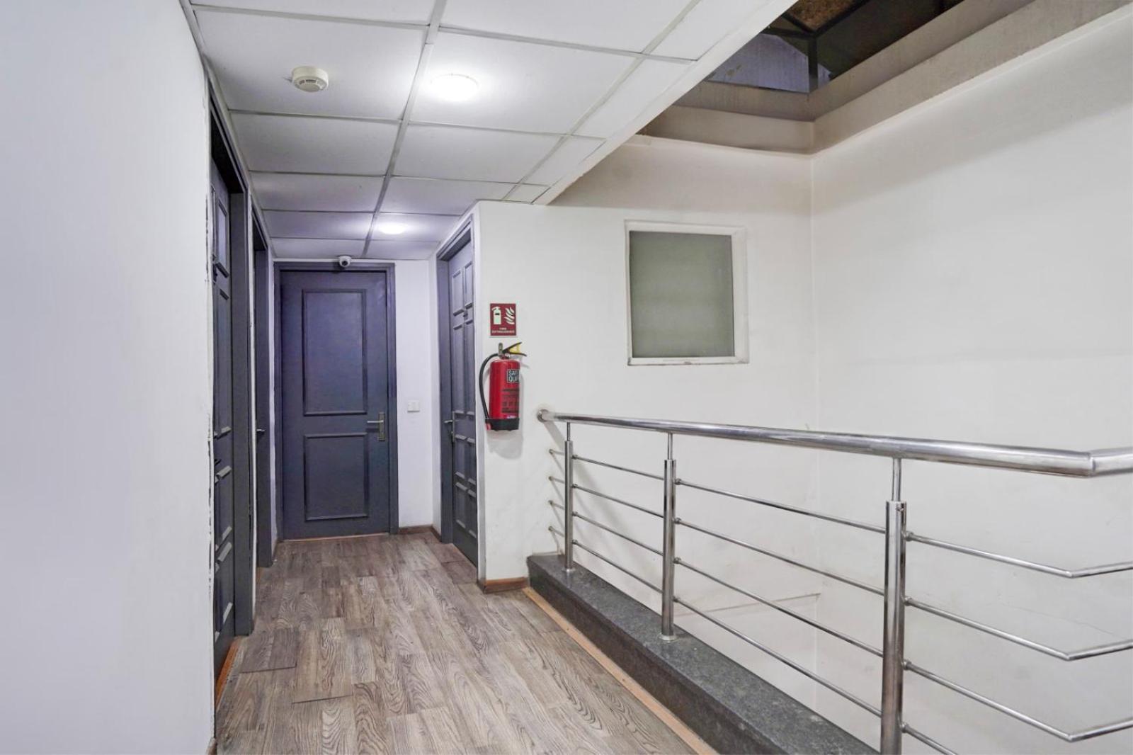 Tela Plaza Near Igi Airport Delhi