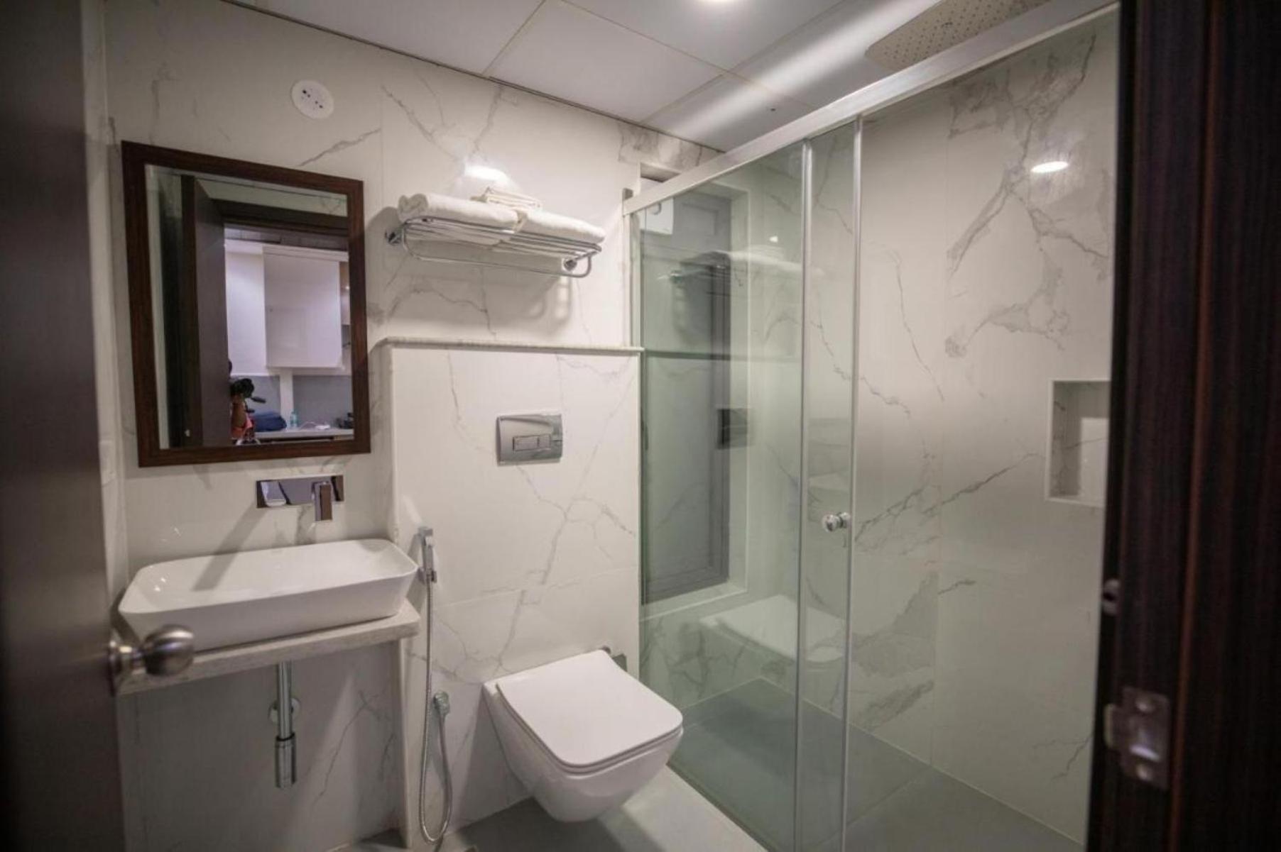Hotel Tela Plaza Near Igi Airport Delhi 4*